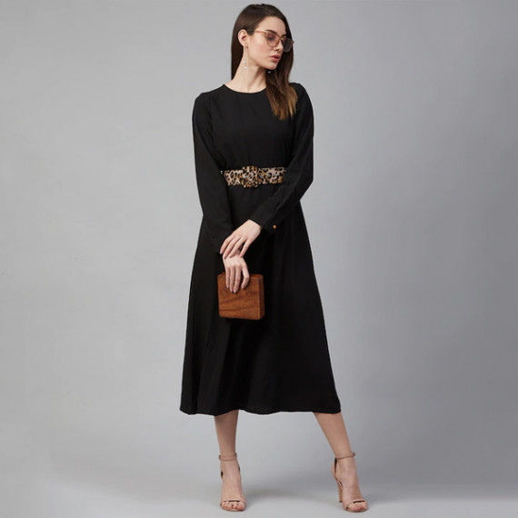 https://www.zenfashion.in/products/black-pleated-maxi-dress