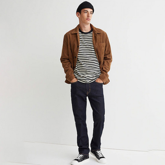 https://www.zenfashion.in/products/men-navy-blue-solid-regular-jeans