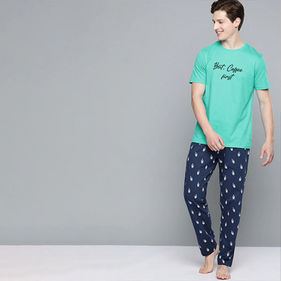 https://www.zenfashion.in/products/men-sea-green-navy-blue-printed-pure-cotton-night-suit