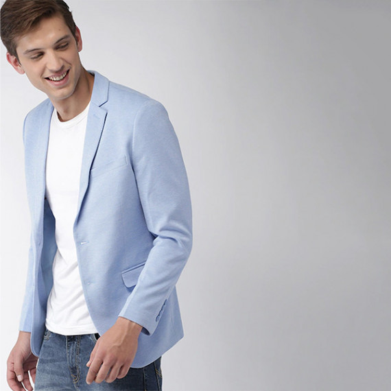 https://www.zenfashion.in/products/men-blue-solid-single-breasted-knitted-blazer