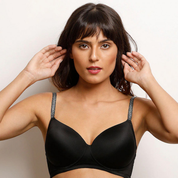 https://www.zenfashion.in/products/black-solid-non-wired-lightly-padded-t-shirt-bra