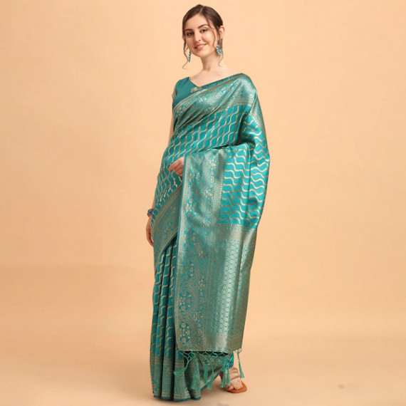 https://www.zenfashion.in/products/green-gold-toned-silk-blend-fusion-leheriya-saree